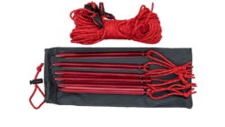 ALPS Mountaineering Ultra-Light Tarp Shelter -Alps Mountaineering Adventure Outlet Store opplanet alps mountaineering ultra light tarp shelter charcoal red 5970018 av 5