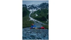 ALPS Mountaineering Zenith 0 Degrees Sleeping Bag 15 ALPS Mountaineering Zenith 0 Degrees Sleeping Bag -Alps Mountaineering Adventure Outlet Store opplanet alps mountaineering zenith 0 degrees sleeping bag long charcoal red 4352642 av 4